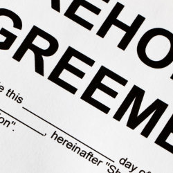 Image of a Shareholder Agreement template and Pen