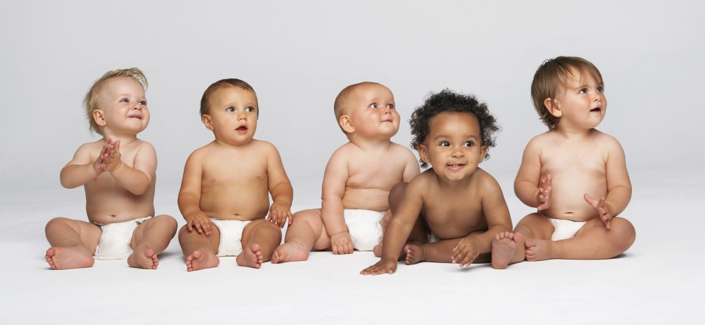 shutterstock_144900970 Babies in row cropped