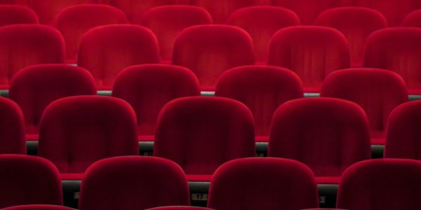 Cinema seats denise jans Ki BqNrHeW8 unsplash