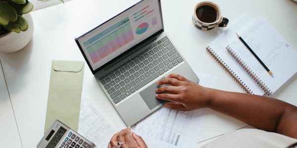 Divorce with Business microsoft 365 oUbzU87d1Gc unsplash