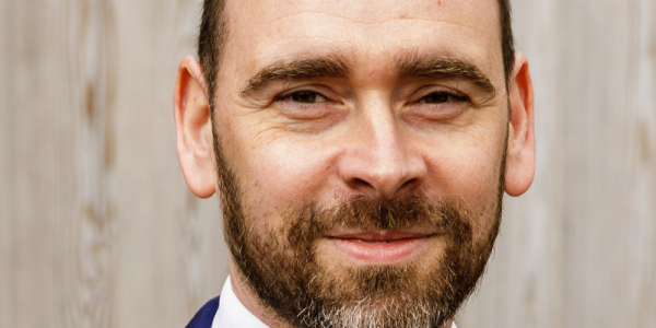 Stephen Yardley, Senior Associate, Commercial Property headshot