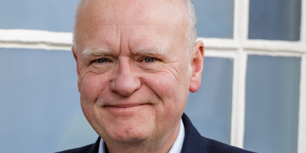 Tony Parry, Consultant, Commercial Property, headshot photo