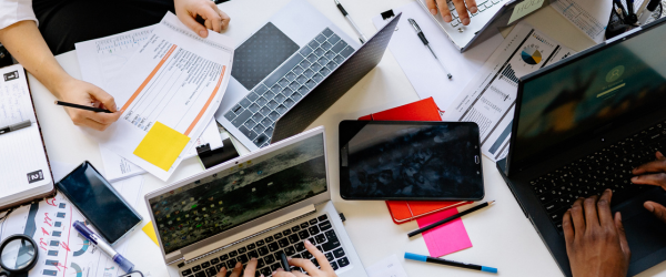 Technology Affect My Duties As A Director Blog Header Image (91)